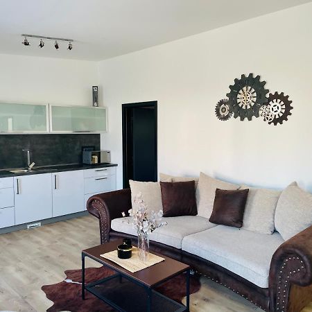 M.F. Apartamento Znojmo Exterior foto